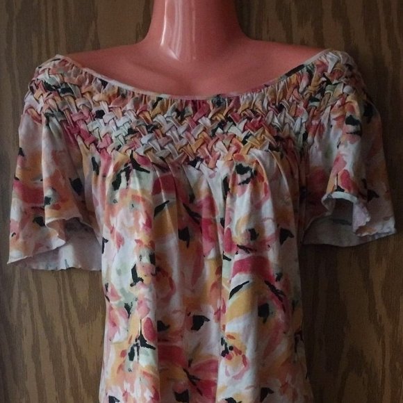 Style & Co. Tops - 1X Style & Co. short sleeve watercolor top